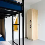 Via Amsterdam Vandrarhem