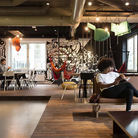 Via Amsterdam Diemen