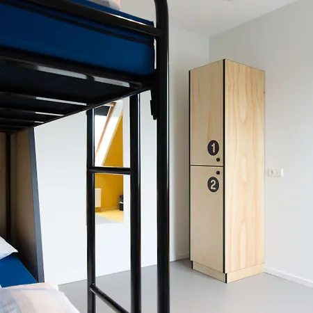 Via Amsterdam Hostel