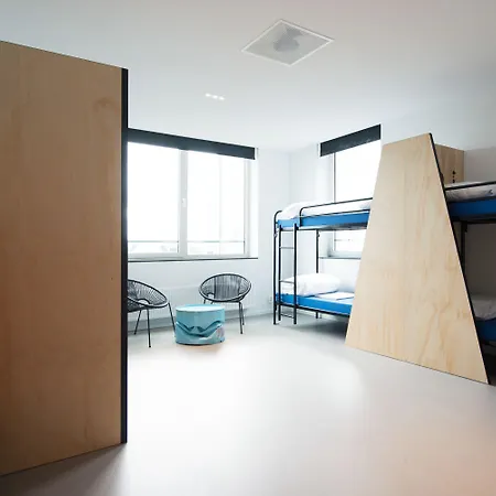 Via Amsterdam Hostel