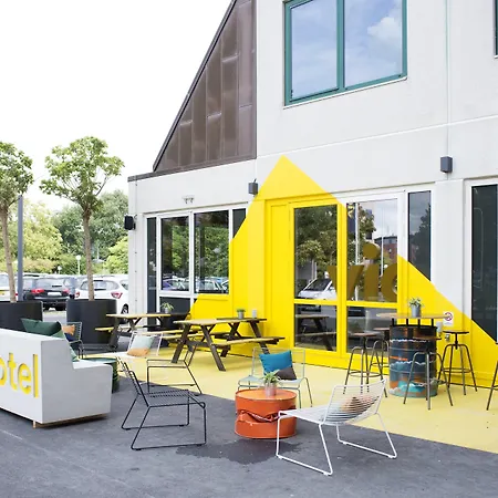 Via Amsterdam Hostel