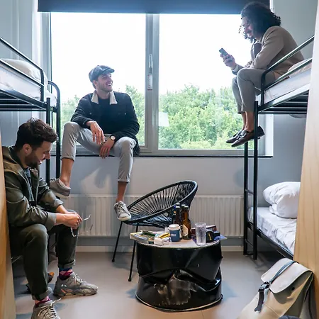 Via Amsterdam Hostel