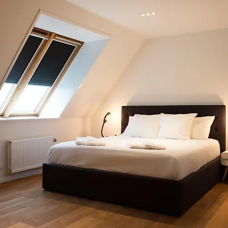 Via Amsterdam Hostel