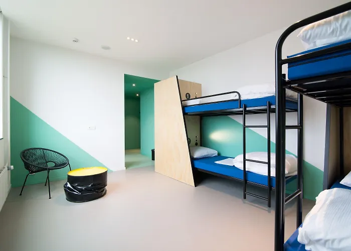 Via Amsterdam Diemen