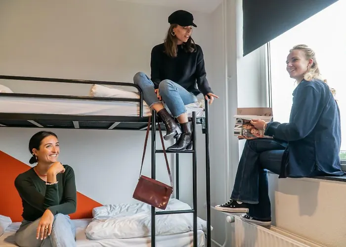 Hostel Via Amsterdam Diemen