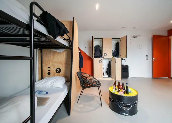 Via Amsterdam * Diemen