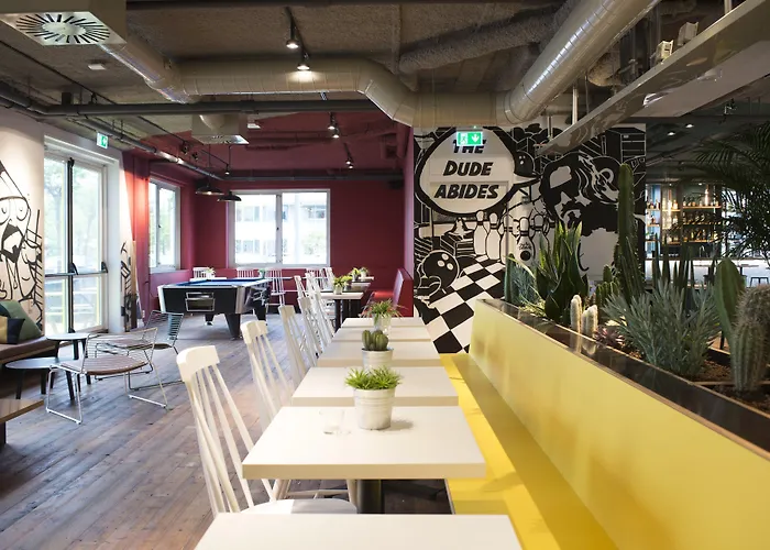 بيت شباب فيا أمستردام Diemerbrug