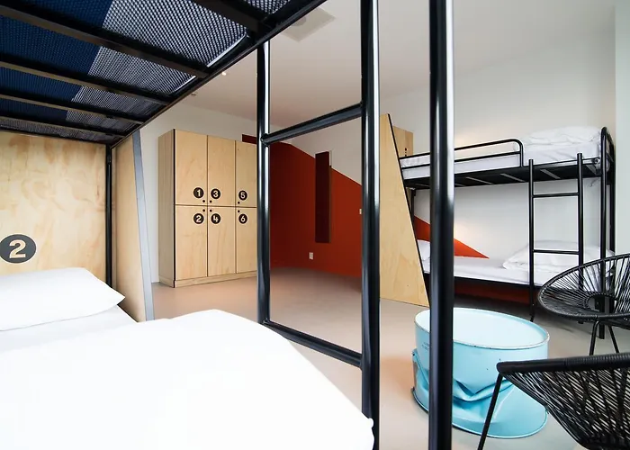 فيا أمستردام